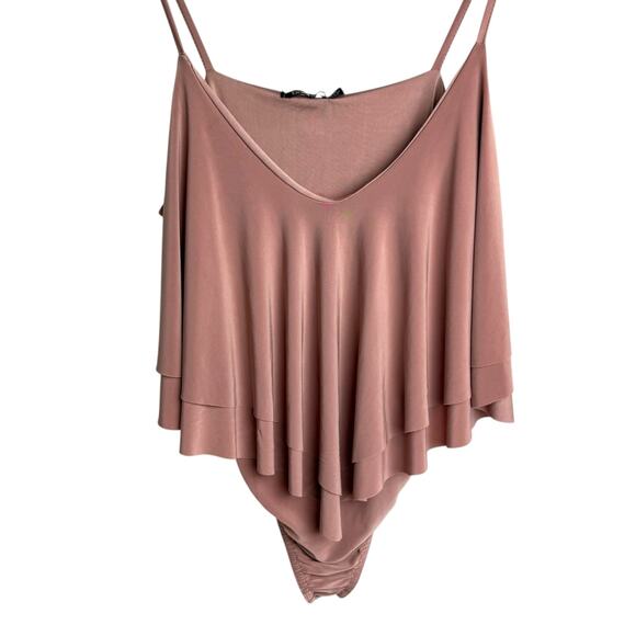 Boohoo Mauve Flounce Bodysuit Size 12 US Layered Ruffle Snap Crotch - Picture 1 of 8